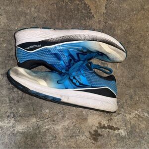 Men's Blue Running Shoes